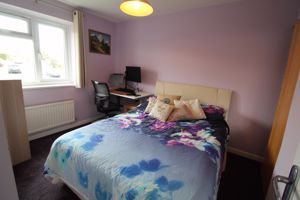 Bedroom- click for photo gallery